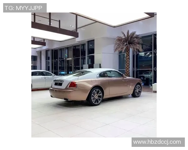 男士睡衣风潮足球明星们的时尚选择与个人魅力展示